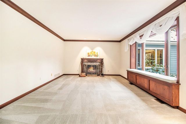 9453 Whispering Pines Drive, Saline, MI 48176