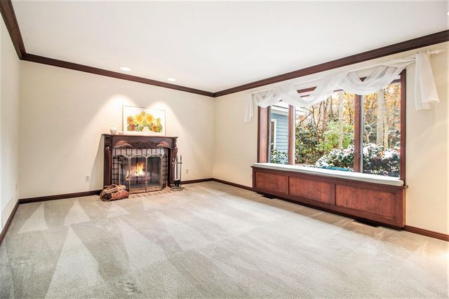 9453 Whispering Pines Drive, Saline, MI 48176