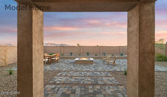 667 W Calle Lupa, Sahuarita, AZ 85629