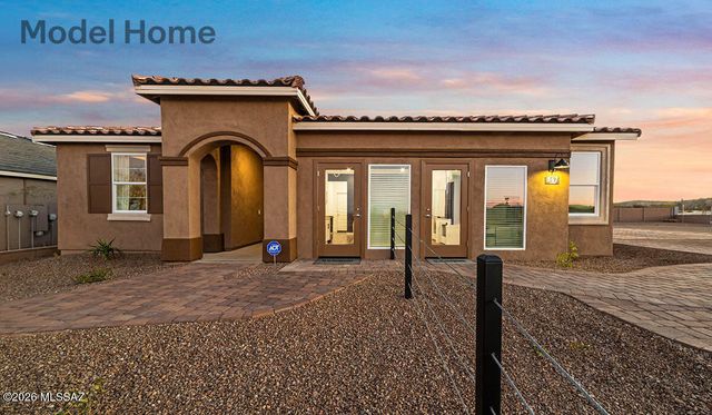 667 W Calle Lupa, Sahuarita, AZ 85629