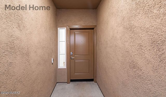 667 W Calle Lupa, Sahuarita, AZ 85629