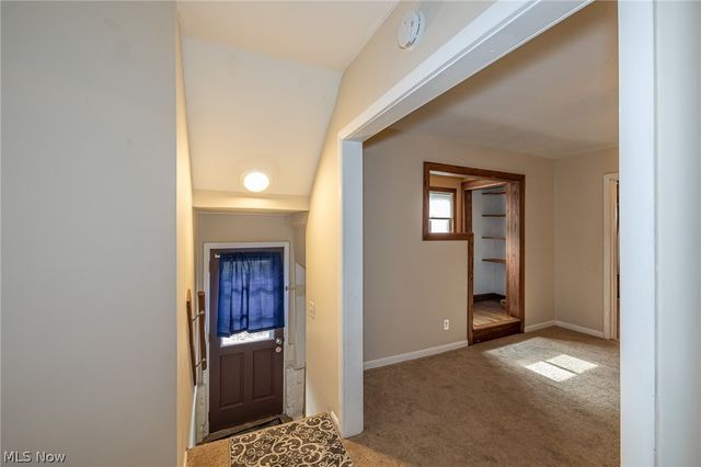 1845 Seattle Street, Cuyahoga Falls, OH 44221