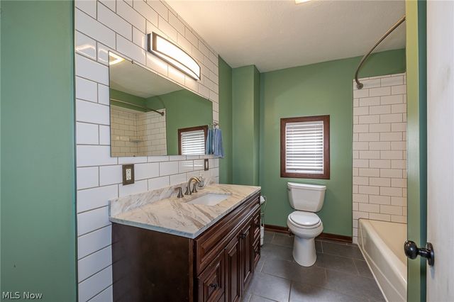 1845 Seattle Street, Cuyahoga Falls, OH 44221