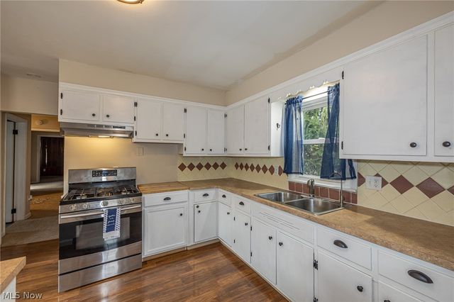 1845 Seattle Street, Cuyahoga Falls, OH 44221