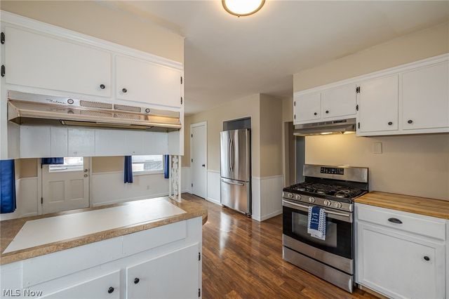 1845 Seattle Street, Cuyahoga Falls, OH 44221