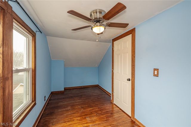 1845 Seattle Street, Cuyahoga Falls, OH 44221