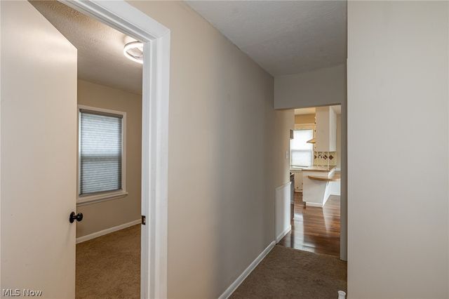 1845 Seattle Street, Cuyahoga Falls, OH 44221