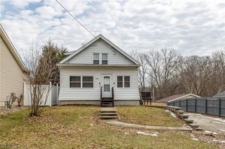 1845 Seattle Street, Cuyahoga Falls, OH 44221