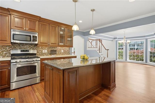 11845 Highland Colony Drive, Roswell, GA 30075