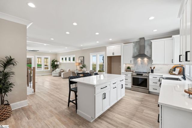 102 Hilton Street, Greenville, SC 29607