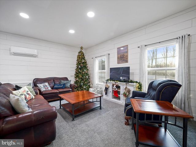 132 SACRED MAPLE DR, Gerrardstown, WV 25420