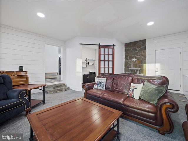 132 SACRED MAPLE DR, Gerrardstown, WV 25420