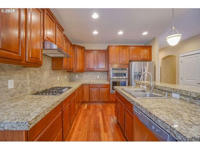 1403 Se 194TH Pl, Camas, WA 98607