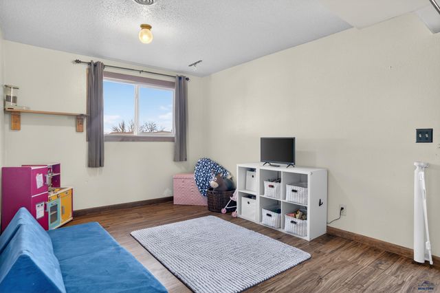 6009 W ELM CT, Black Hawk, SD 57718