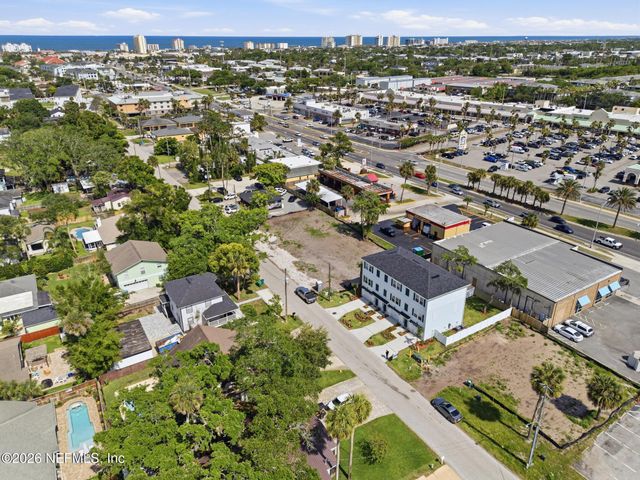 1312 1ST Avenue N, Jacksonville Beach, FL 32250