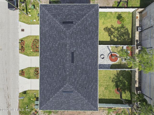 1312 1ST Avenue N, Jacksonville Beach, FL 32250