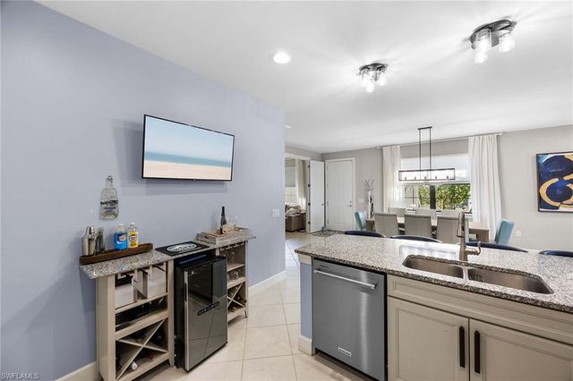 7639 Jacaranda LN, Naples, FL 34114