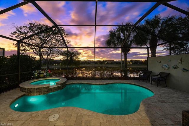 7639 Jacaranda LN, Naples, FL 34114