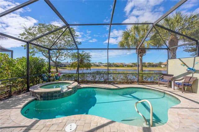 7639 Jacaranda LN, Naples, FL 34114
