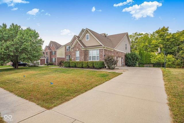 2978 Stone Creek Drive, Zionsville, IN 46077
