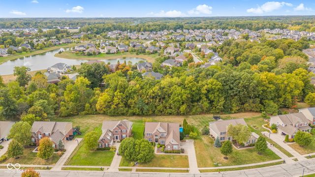 2978 Stone Creek Drive, Zionsville, IN 46077