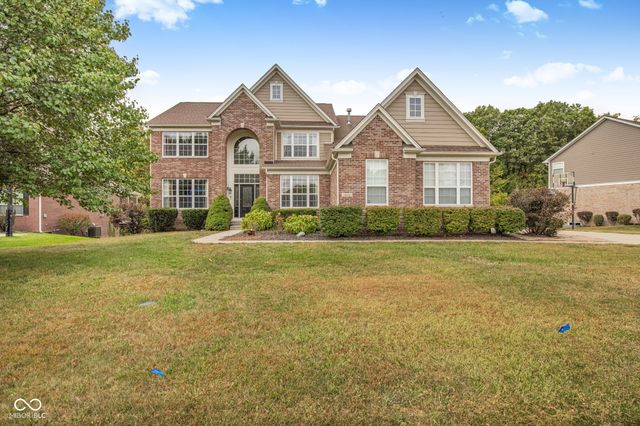 2978 Stone Creek Drive, Zionsville, IN 46077