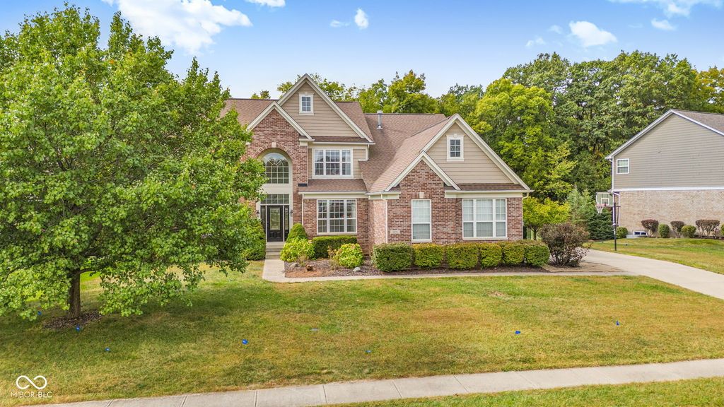 2978 Stone Creek Drive, Zionsville, IN 46077