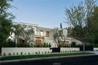 4824 Calhoun, Sherman Oaks, CA 91423