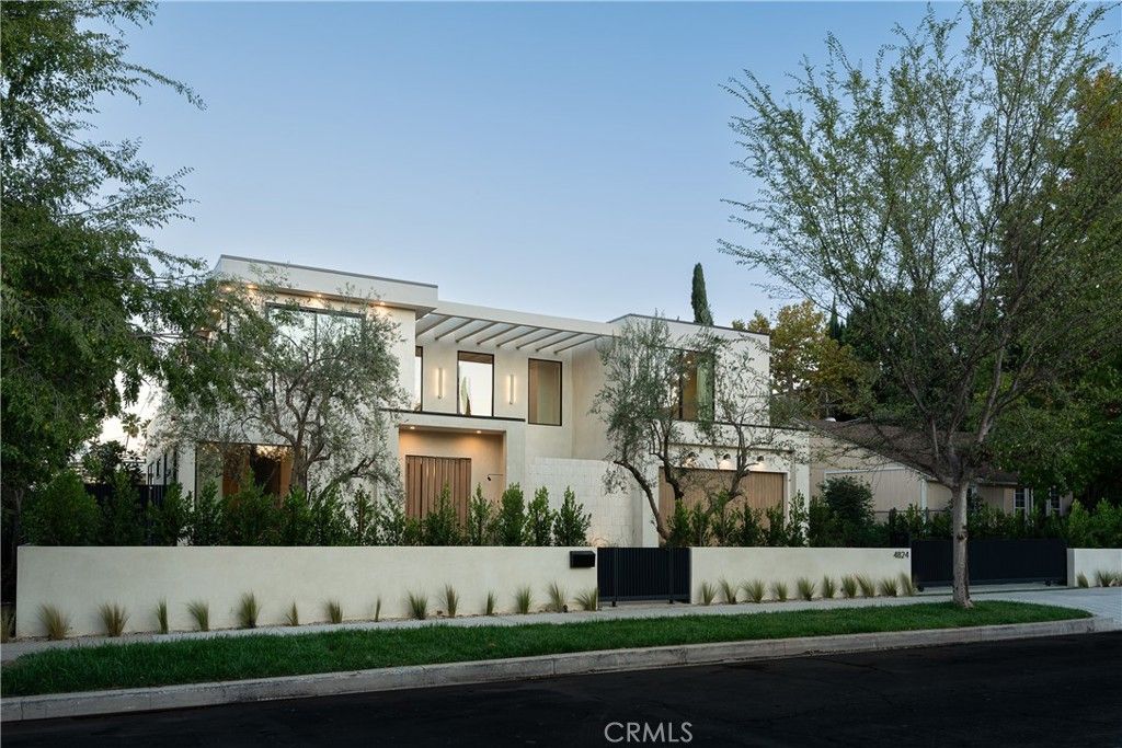 4824 Calhoun, Sherman Oaks, CA 91423