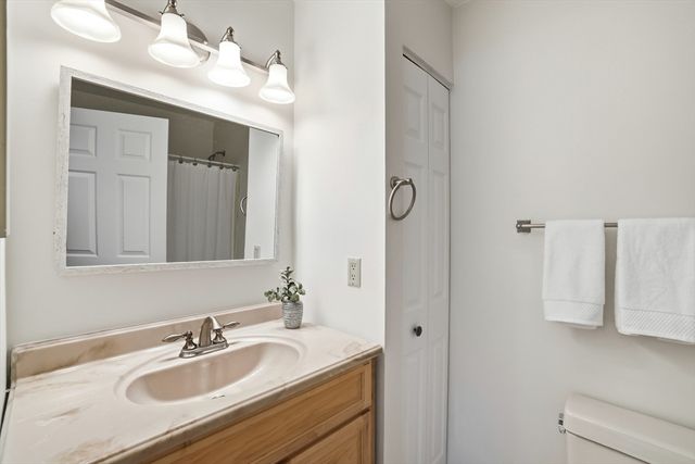 54 Broad Reach 104, Weymouth, MA 02191