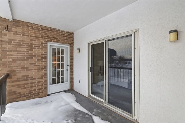 54 Broad Reach 104, Weymouth, MA 02191