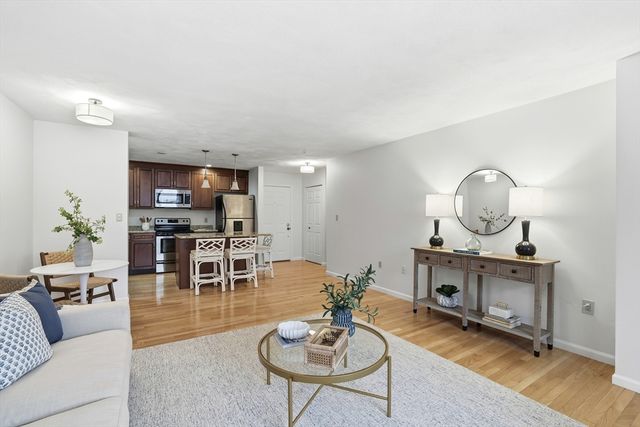 54 Broad Reach 104, Weymouth, MA 02191