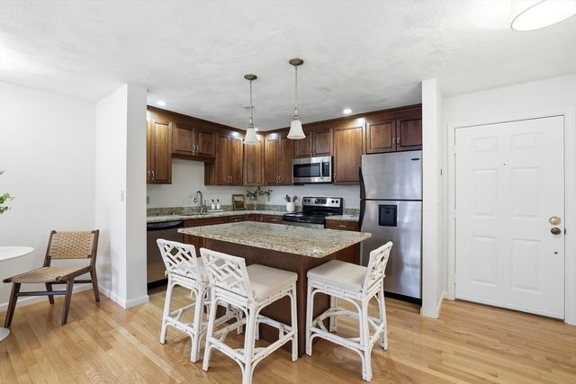 54 Broad Reach 104, Weymouth, MA 02191