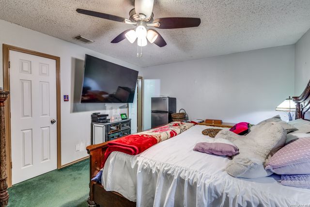 11335 Tabletop Ln, San Antonio, TX 78245