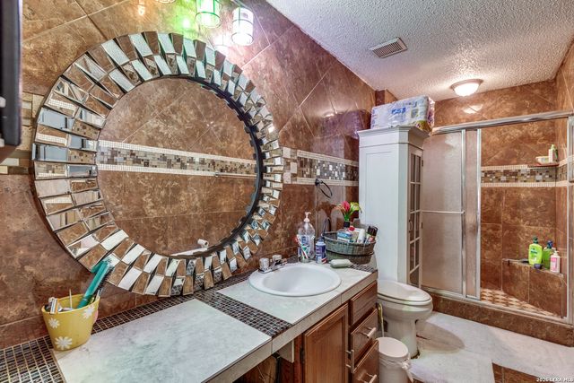 11335 Tabletop Ln, San Antonio, TX 78245