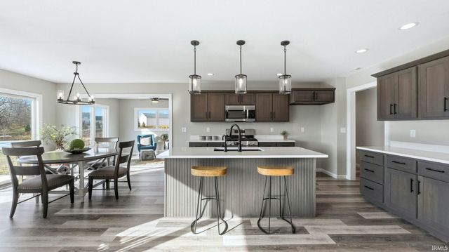 17883 Carne Cove, Leo, IN 46765