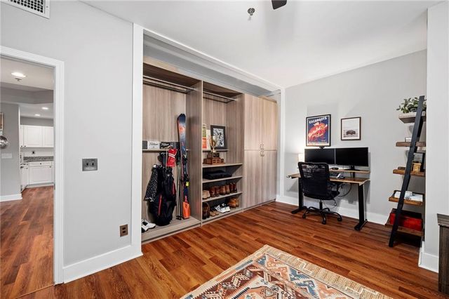 220 Renaissance Parkway NE 2217, Atlanta, GA 30308