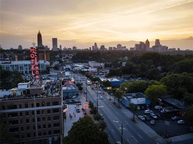 220 Renaissance Parkway NE 2217, Atlanta, GA 30308