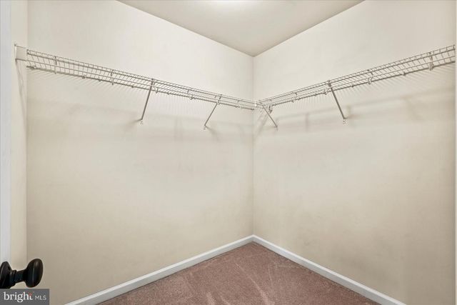 2232 MALLARD LANDING DR, Fredericksburg, VA 22408