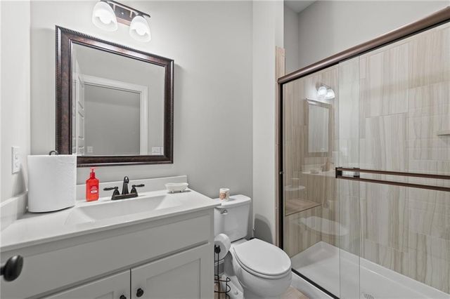 1605 NW 59th Street, Kansas City, MO 64118