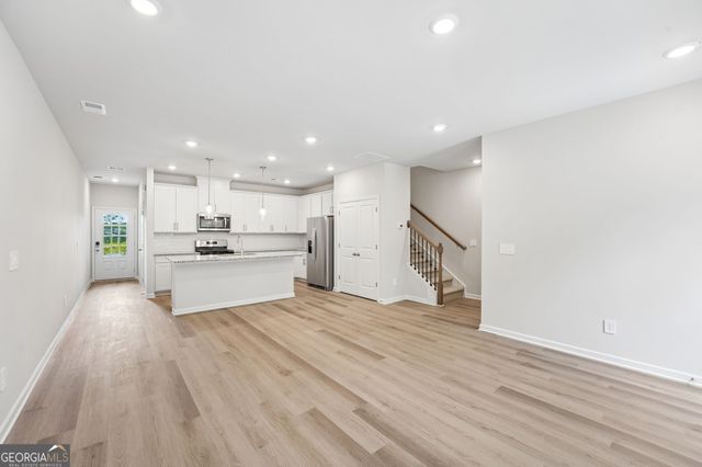 7838 Marie Way, Fairburn, GA 30213
