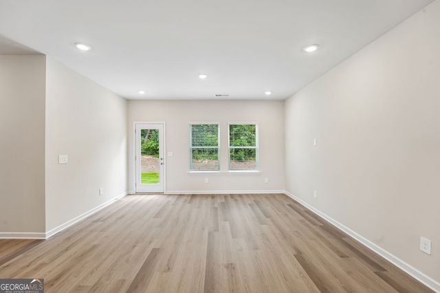 7838 Marie Way, Fairburn, GA 30213