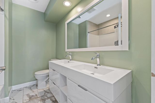 1021 Fremont Street, Anoka, MN 55303