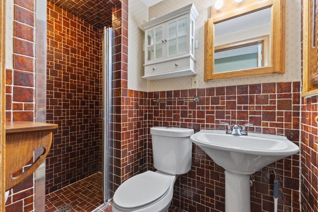 1021 Fremont Street, Anoka, MN 55303