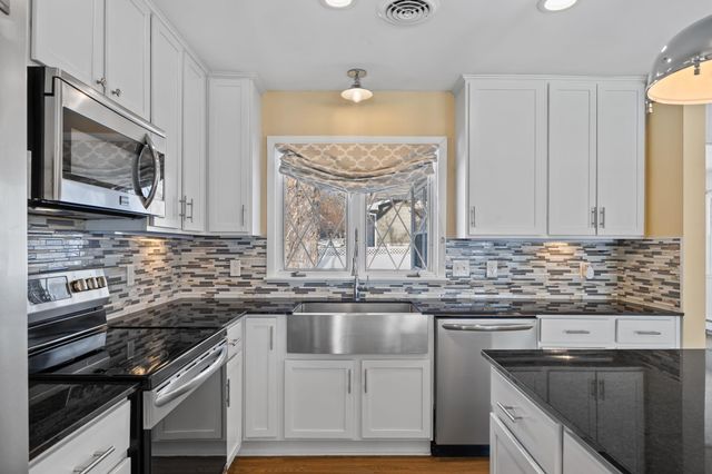 1021 Fremont Street, Anoka, MN 55303