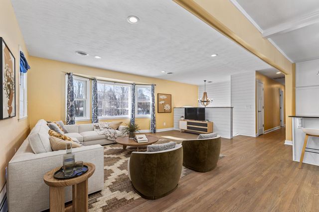 1021 Fremont Street, Anoka, MN 55303