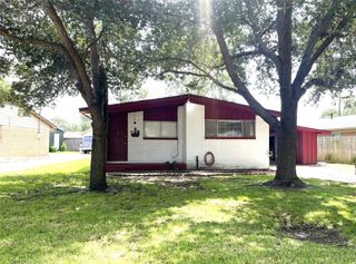 12332 Kayla Lane, Houston, TX 77015
