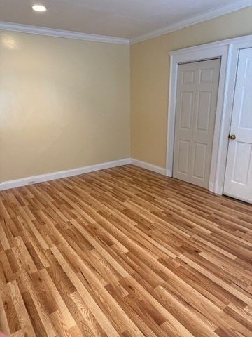 375 S Franklin St 1, Holbrook, MA 02343