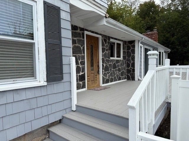 375 S Franklin St 1, Holbrook, MA 02343