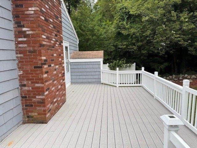 375 S Franklin St 1, Holbrook, MA 02343